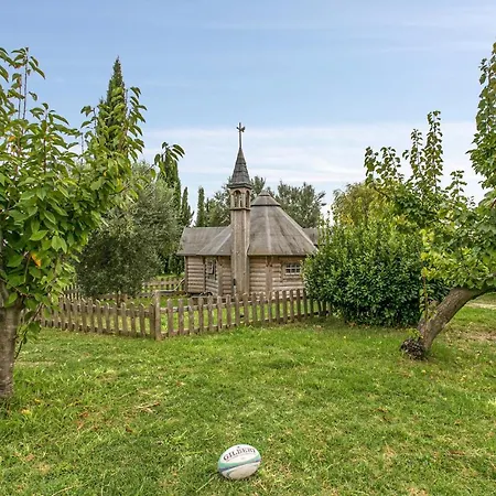 Cottage 3*